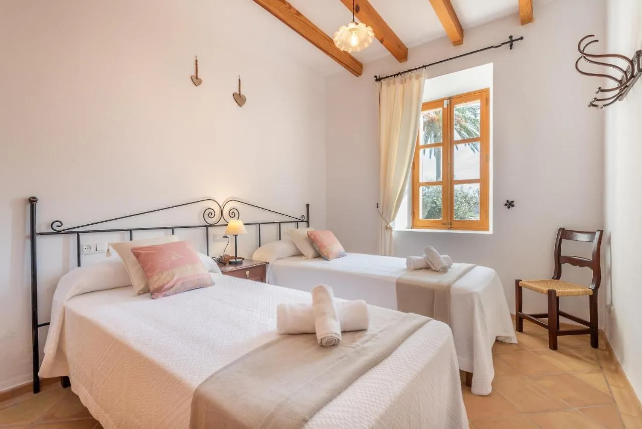 Finca Es Castellot Vell Vilafranca De Bonany Spain